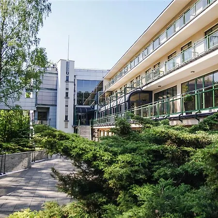 Szmaragdowy Nad Zalewem *